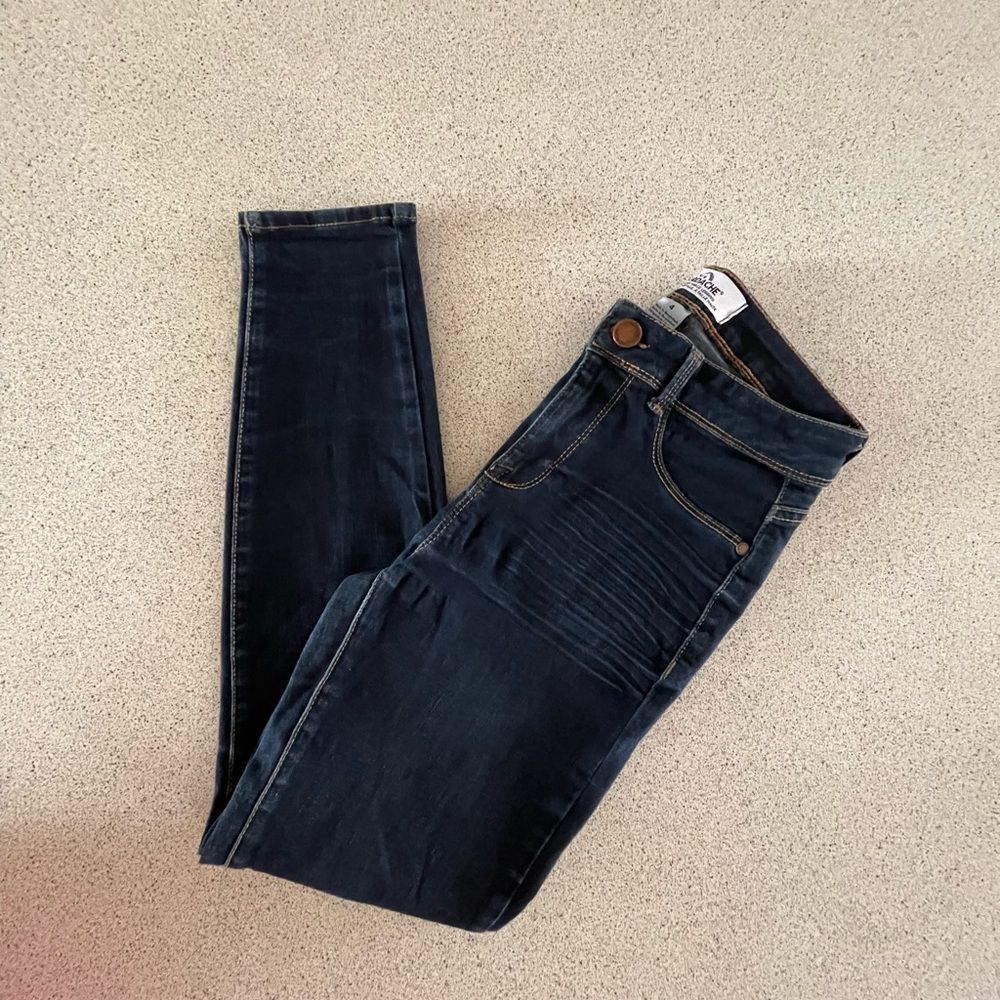 #29 Jordache high rise ankle denim legging